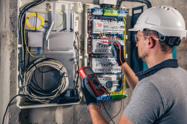 Best Emergency Electrical Repair  in Lake Pocotopaug, CT